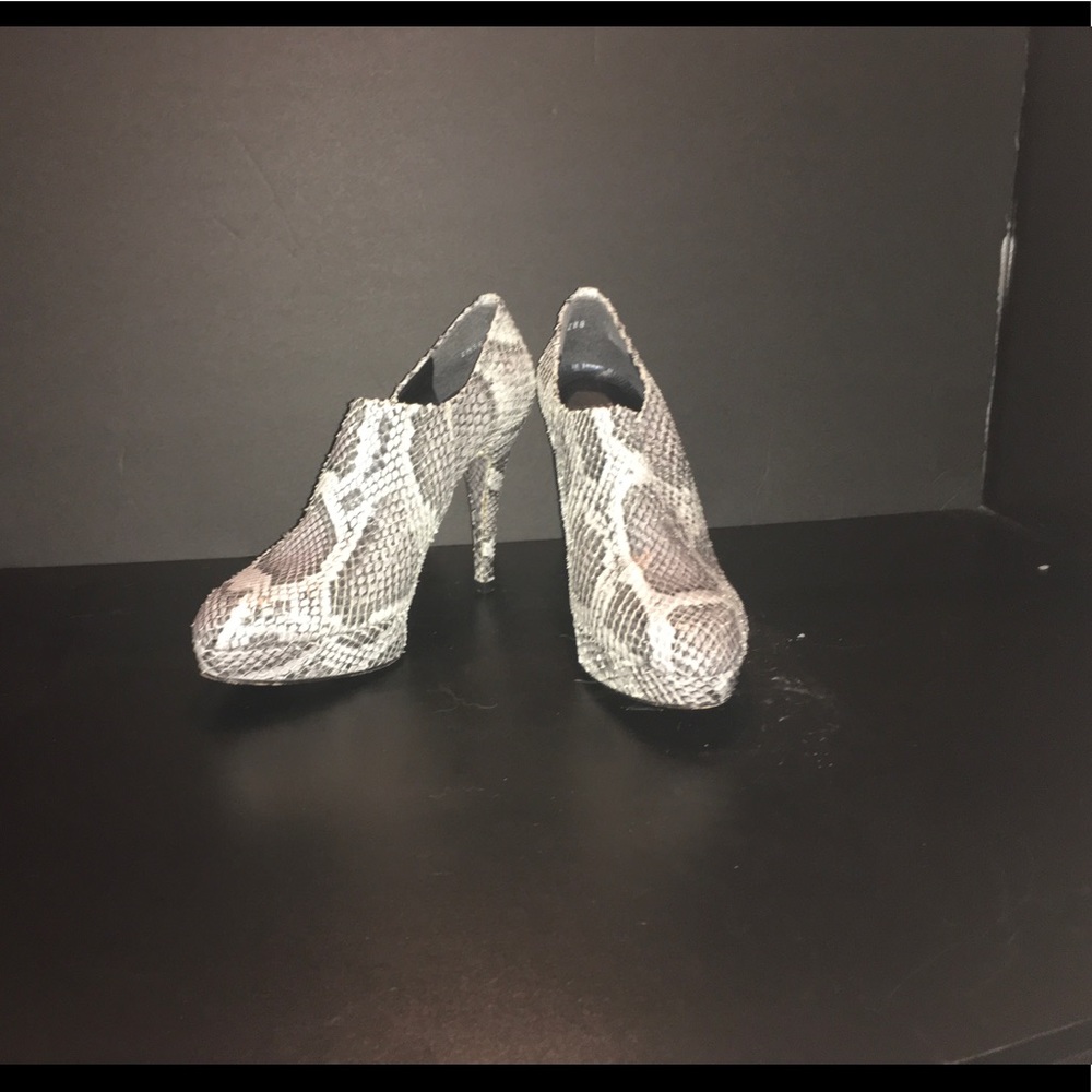 Stuart Weitzman Snake-skin Bootie